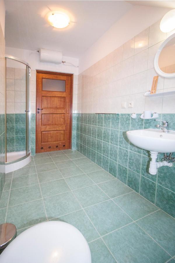 Ferienwohnung Przystan Laworta Ustrzyki Dolne Exterior foto